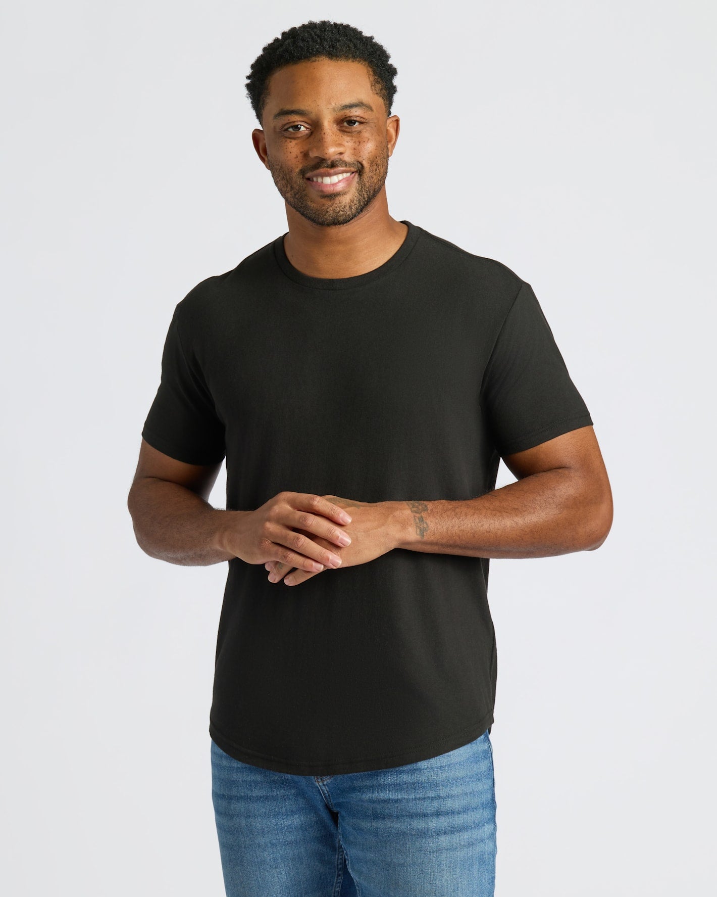 All Black Classic Curved Hem Crew Neck 3-Pack